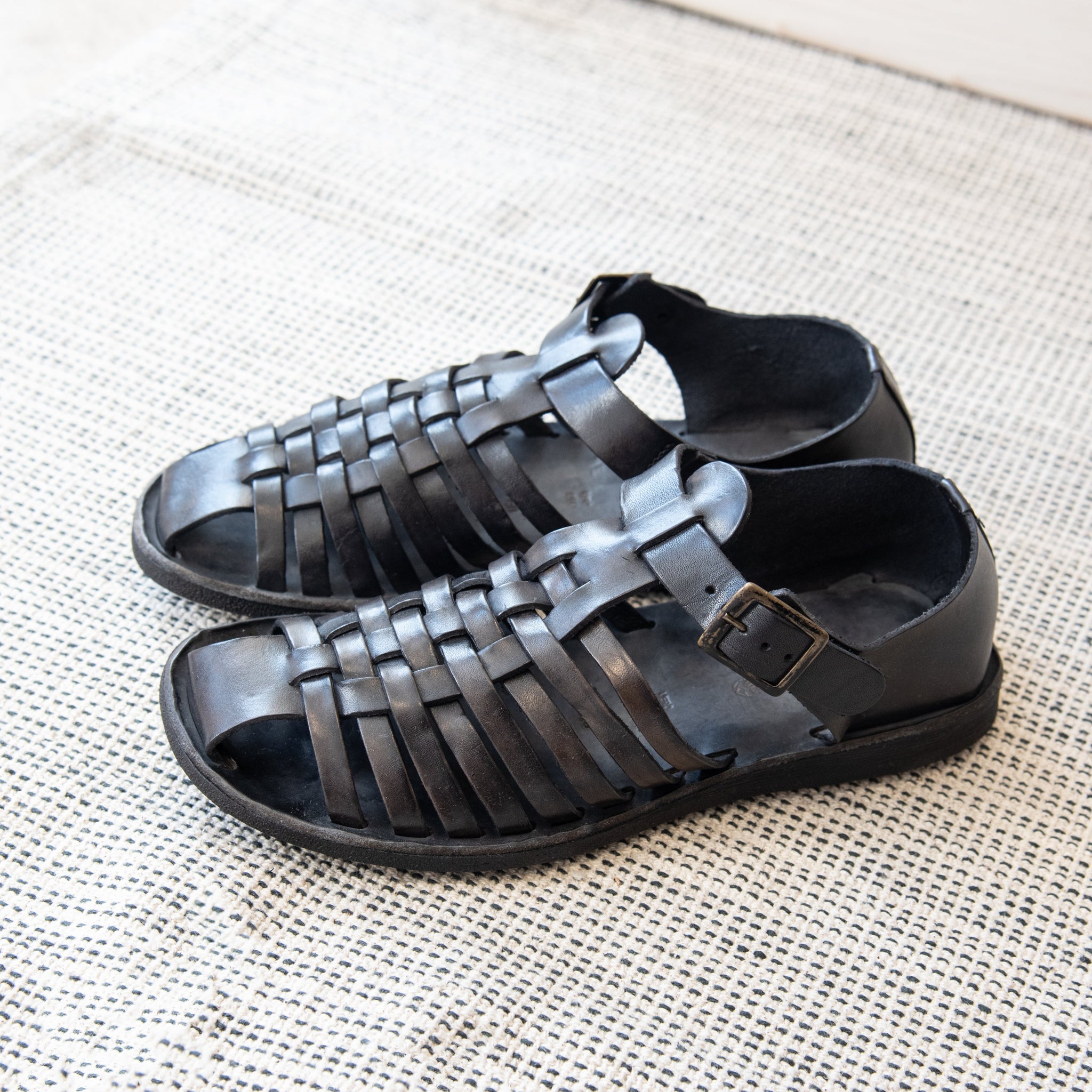BLACK ARES SANDAL - Main Image